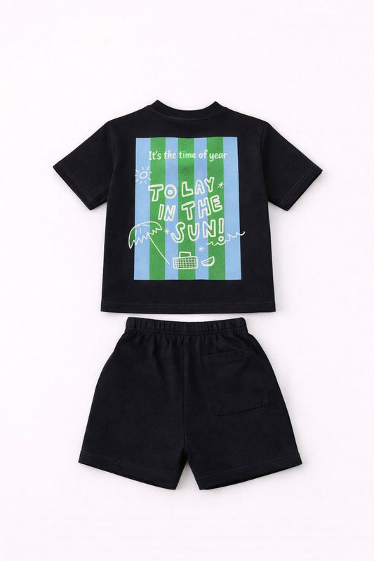 Black set lay in the sun