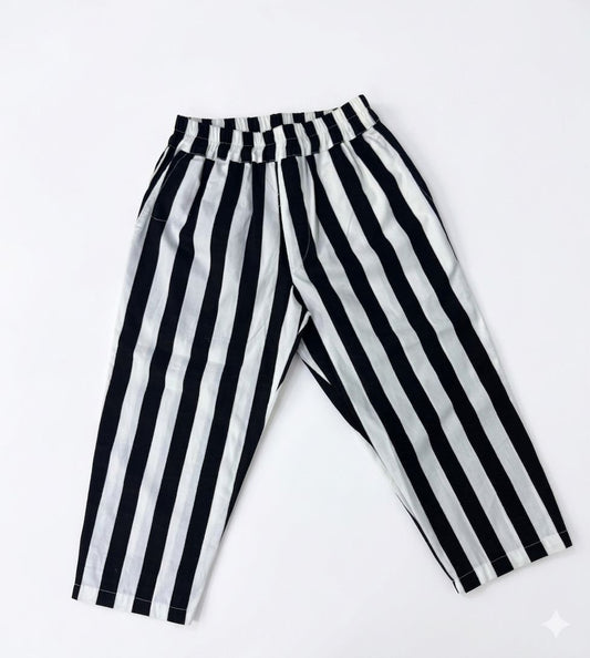 Striped black and white trouser unisex